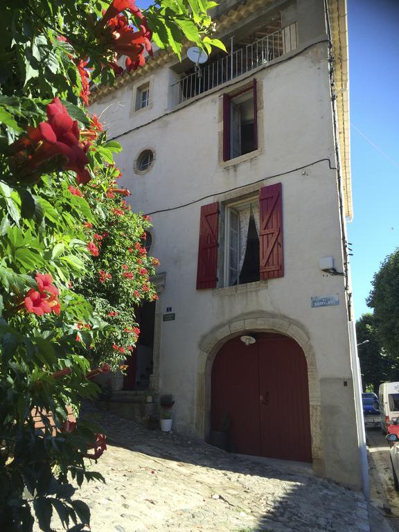 Chez Les Amis Hotel Saint-Nazaire-de-Ladarez Eksteriør billede